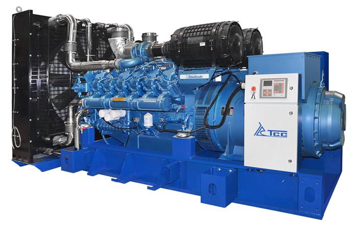 Дизельный генератор ТСС АД-640С-Т400-1РМ9 12M26G900/5